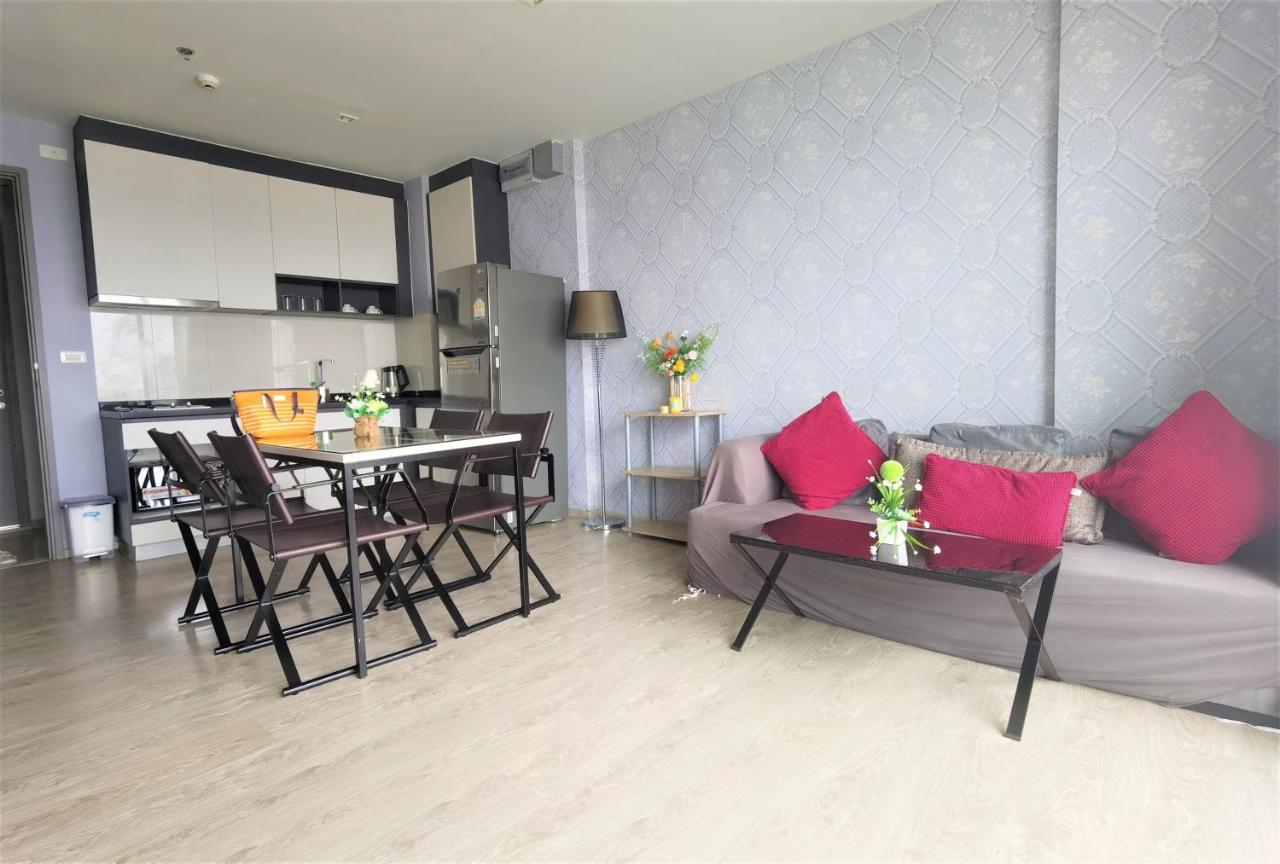 Llx Apartments At The Base Condo Pattaya Exterior foto