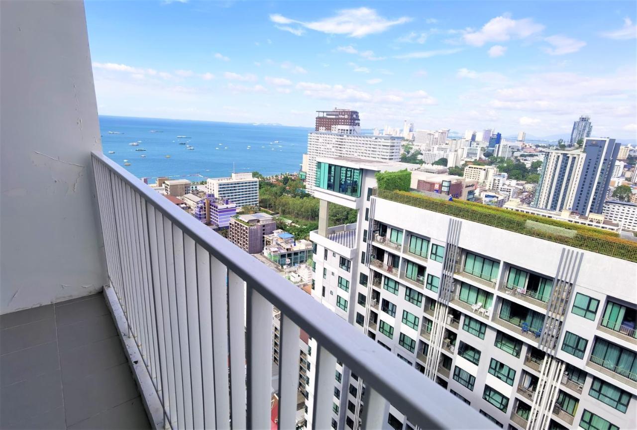 Llx Apartments At The Base Condo Pattaya Exterior foto